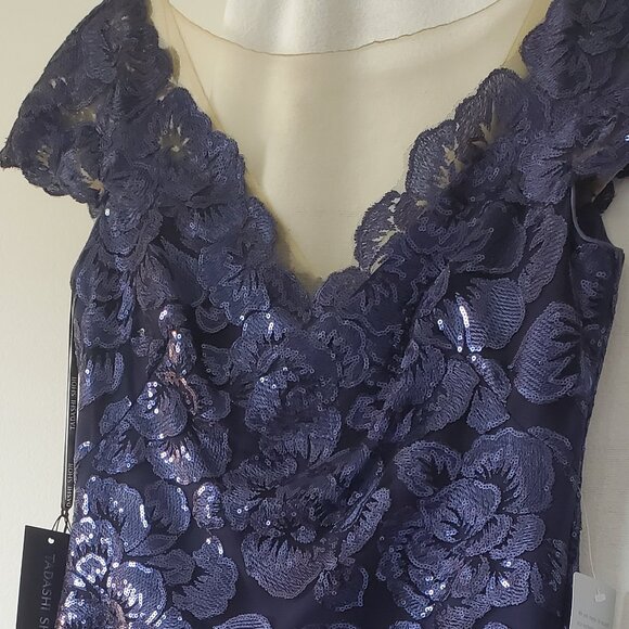 Tadashi Shoji Alvaro (navy) embroidered lace evening gown size 6 - Picture 6 of 10